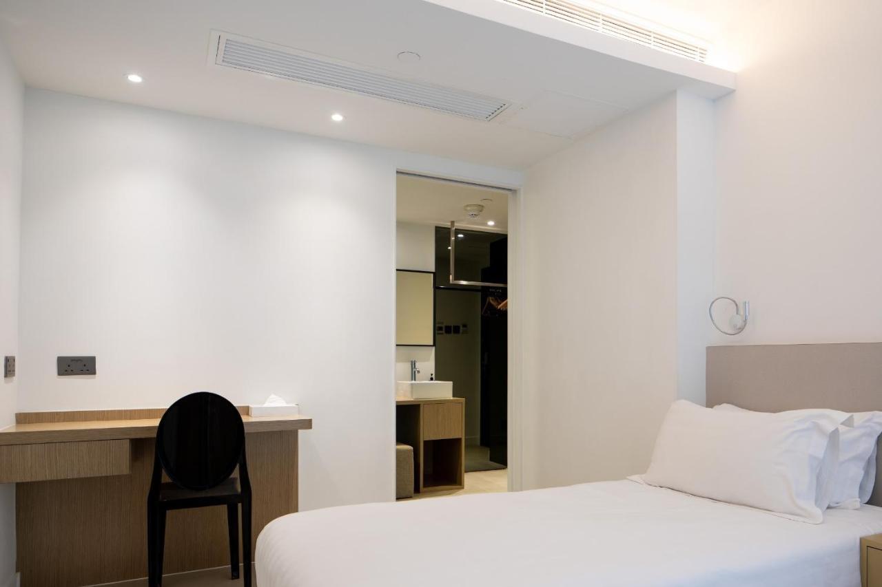 Deluxe Triple Room,775305049:JPEG