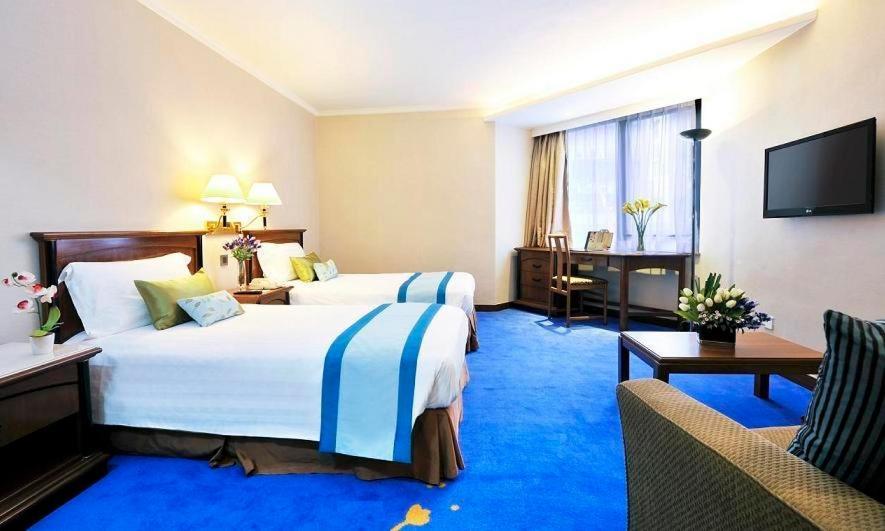 Non Smoking City View Deluxe Room Twin bed