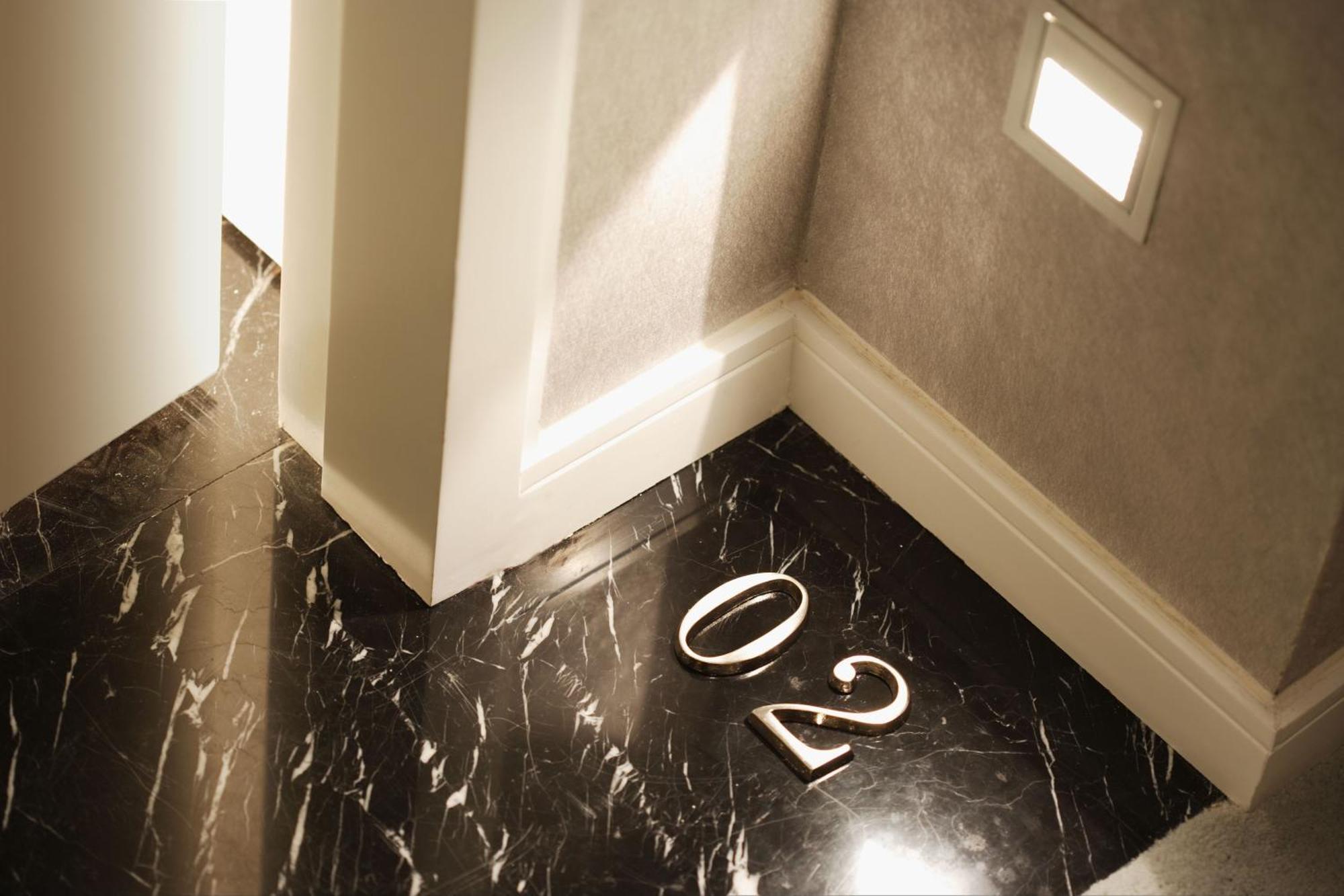 Long – Superior Room Weekly Housekeeping Service,572668179:JPEG